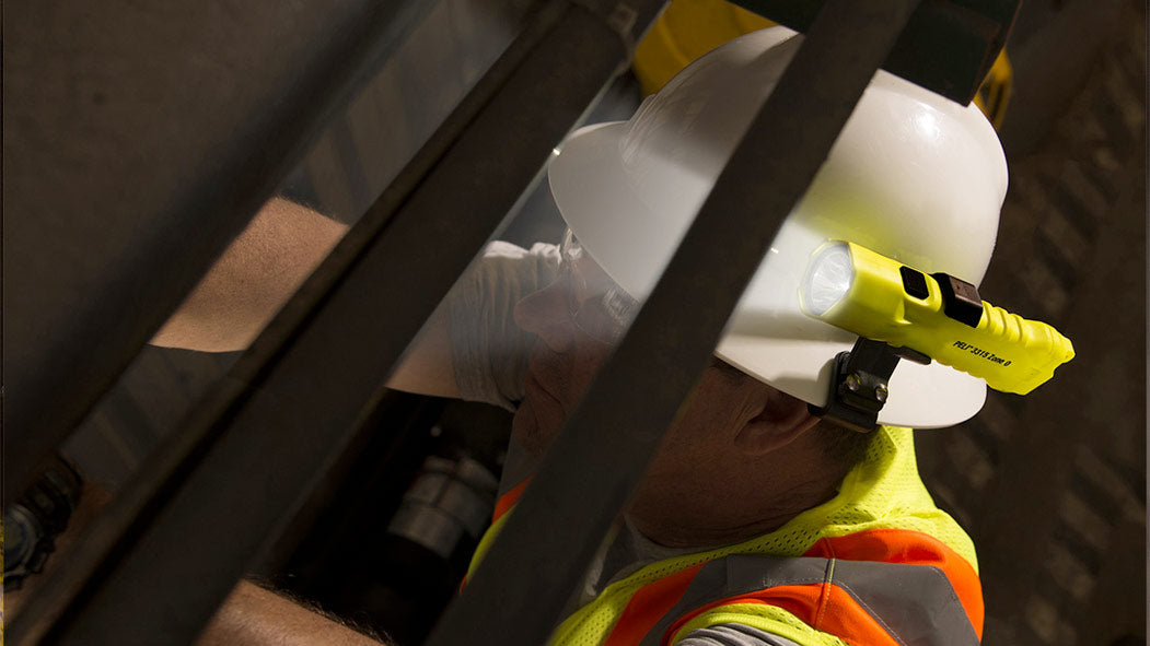 PELI 3315 LED ZONE 0 TORCH