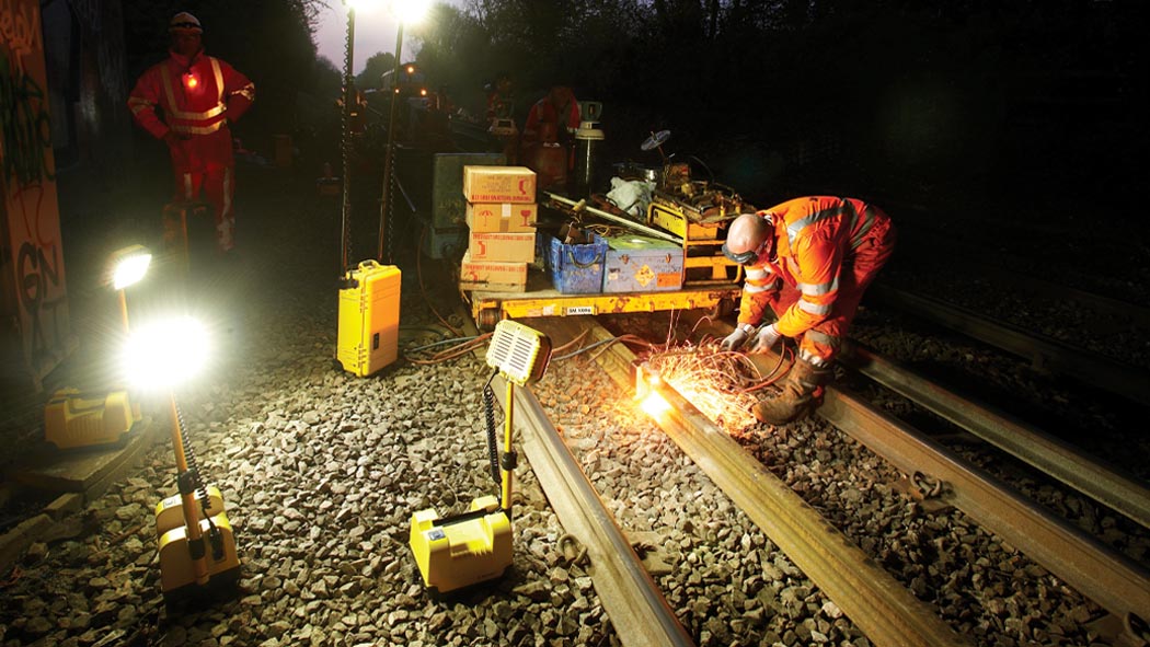 PELI 9430 AREA LIGHTING SYSTEM