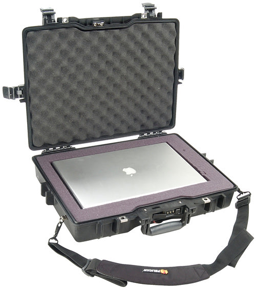 PELI 1495 PROTECTOR LAPTOP CASE