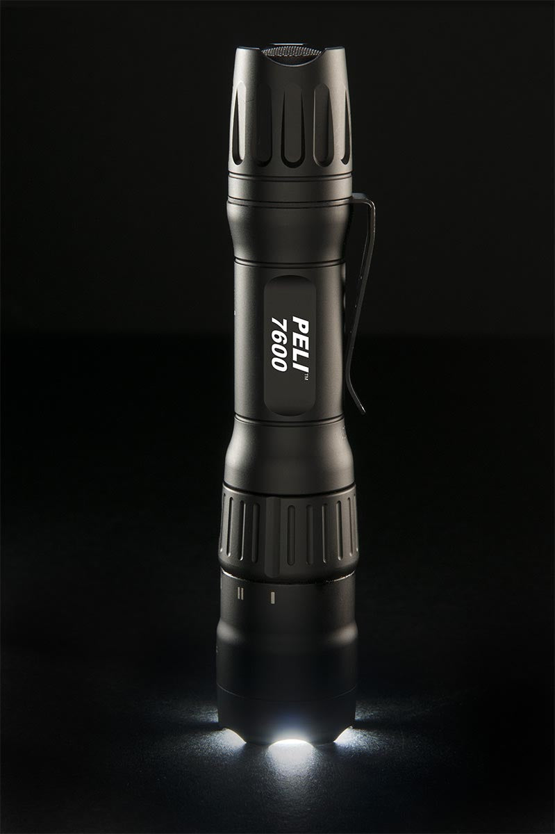 PELI 7600 RECHARGEABLE LED TORCH