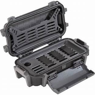 PELI R20 RUCK CASE